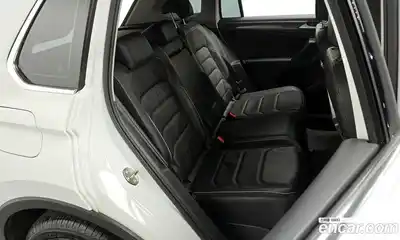 Volkswagen Tiguan 2020 2.0 гидро в Москве № 232170, миниатюра 12