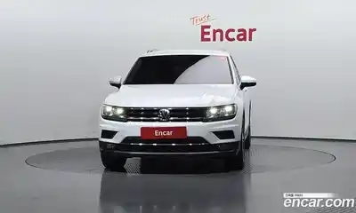 Volkswagen Tiguan 2020 2.0 гидро в Москве № 232170, миниатюра 3