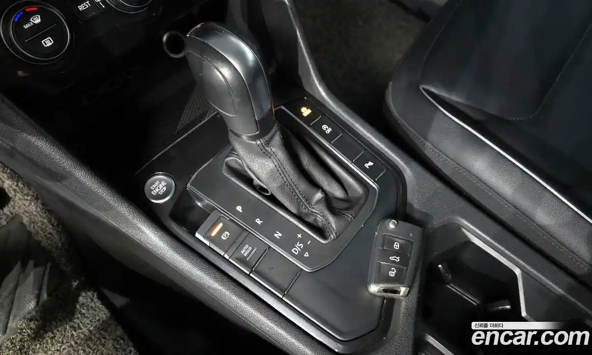 Volkswagen Tiguan 2020 2.0 гидро в Москве № 232170, фото 9
