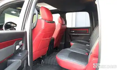 Dodge Ram Pick Up 2018 5.7 гидро в Москве № 233560, миниатюра 12