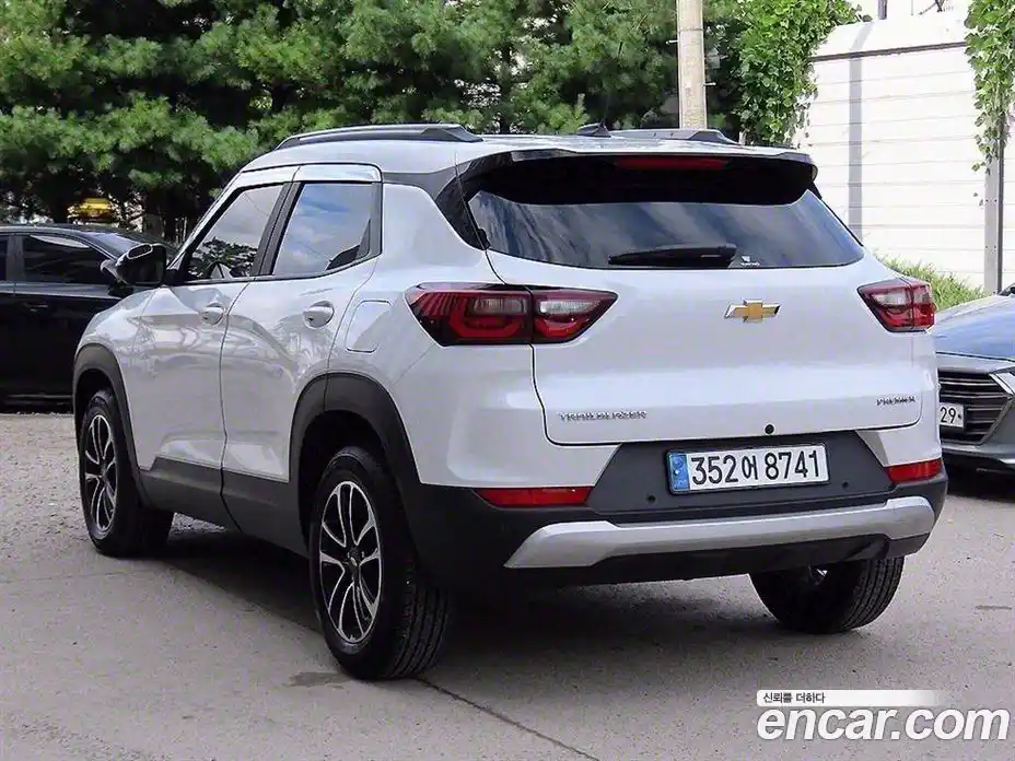 Chevrolet TrailBlazer 2024 1.3 гидро в Москве № 104156, фото 3
