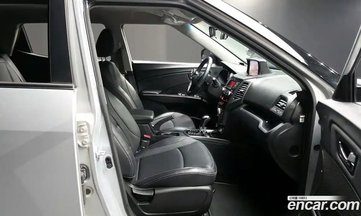 SsangYong TIBOLI 2016 1.6 гидро в Москве, фото 16
