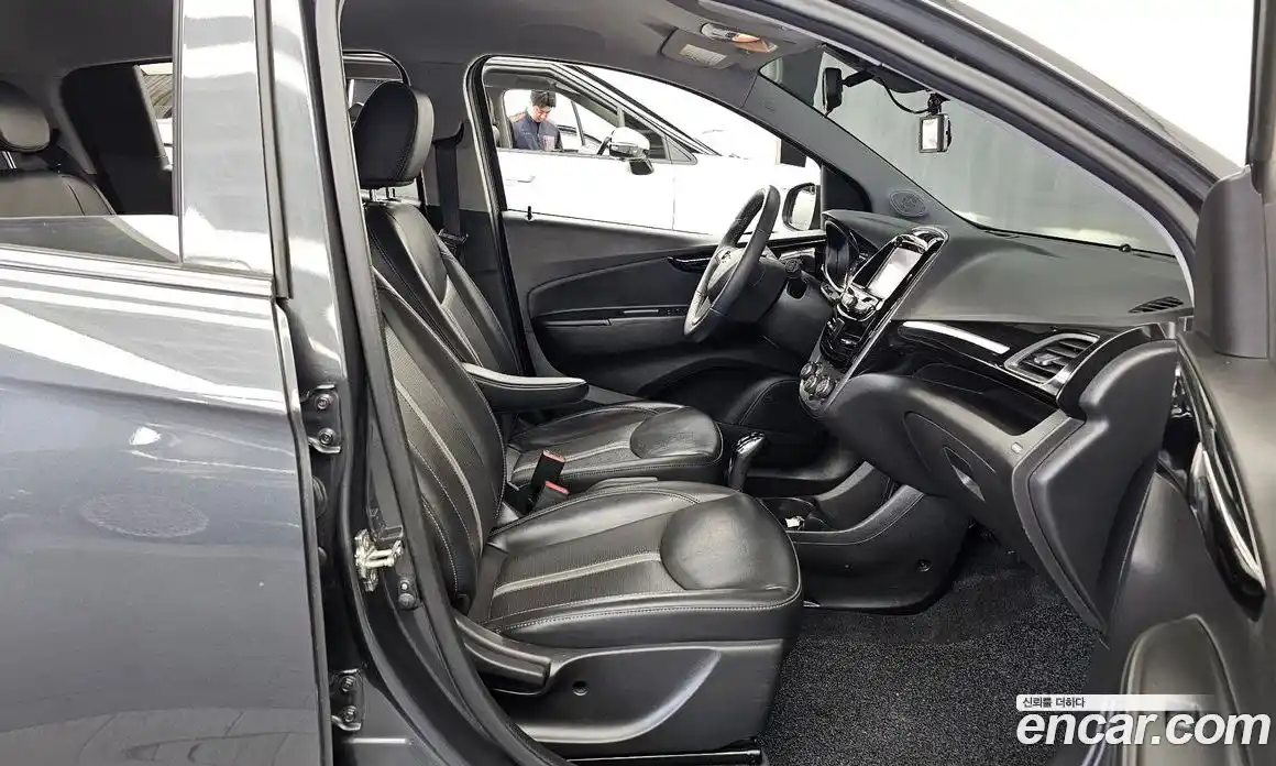 Chevrolet Spark 2020 1.0 гидро в Москве № 1319854, фото 17
