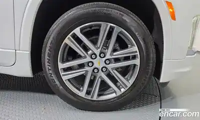 Chevrolet Traverse 2022 3.6 гидро в Москве № 1319980, миниатюра 7