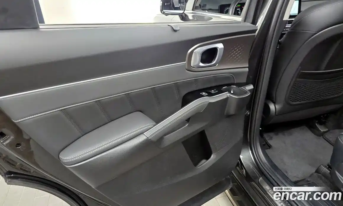 Kia Sorento 2025 2.5 гидро, фото 15