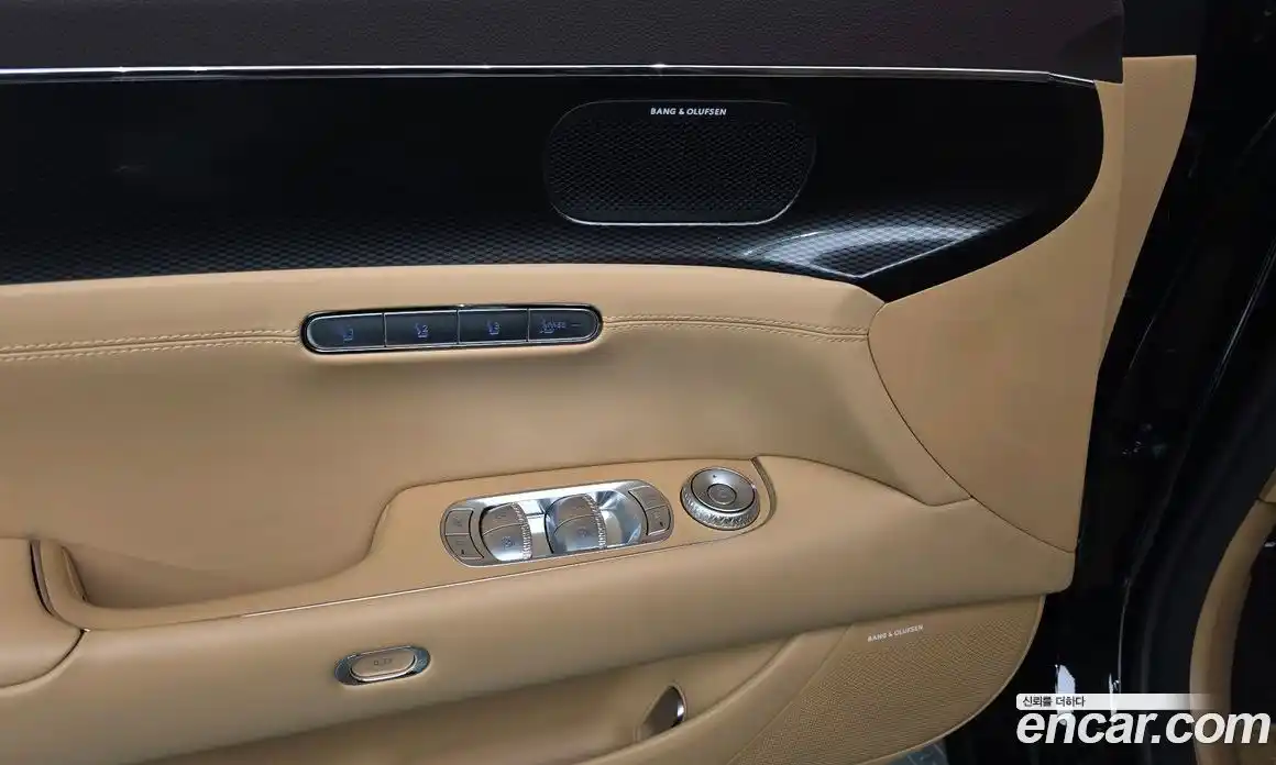 Genesis G90 2024 3.5 гидро в Москве, фото 27