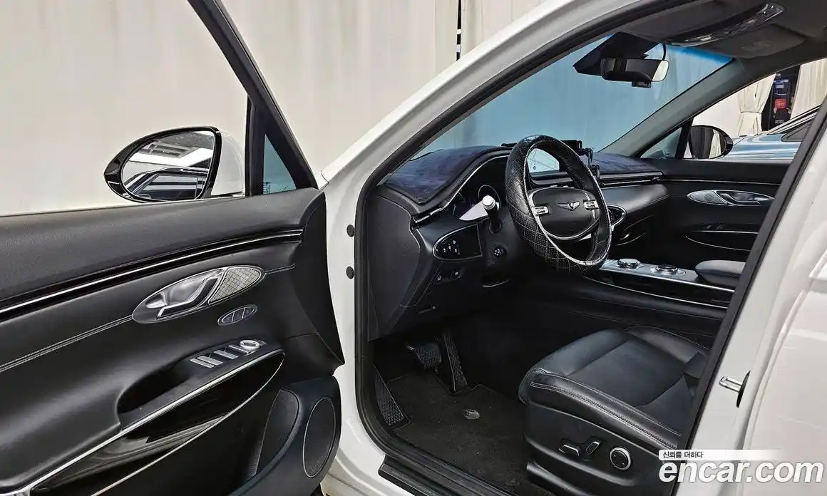 Genesis GV70 2022 2.5 гидро в Москве № 1343407, фото 13
