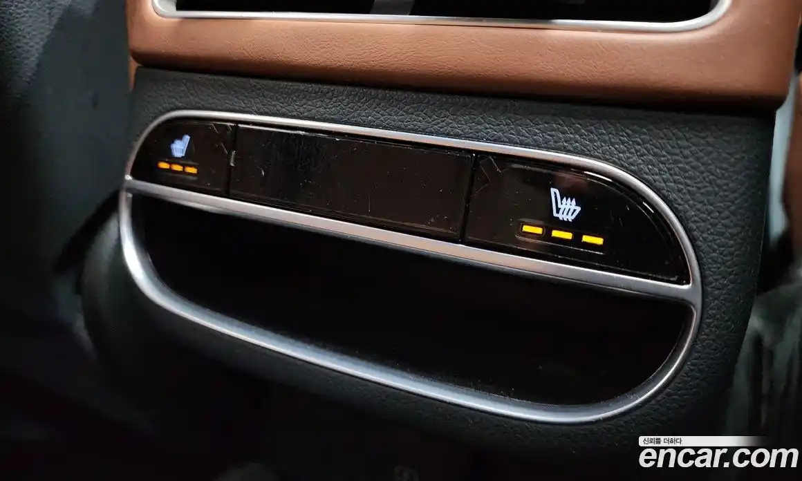 Genesis GV70 2022 2.5 гидро в Москве № 1343435, фото 25