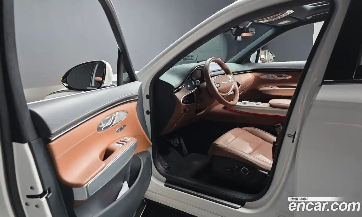 Genesis GV70 2021 2.5 гидро в Москве, фото 13