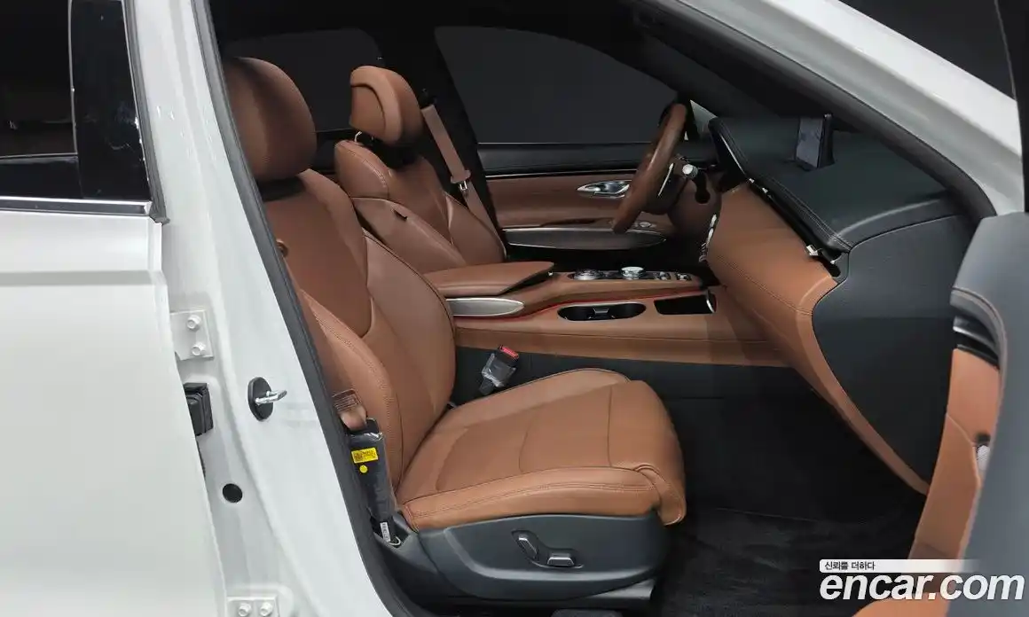 Genesis GV70 2021 2.5 гидро в Москве, фото 17