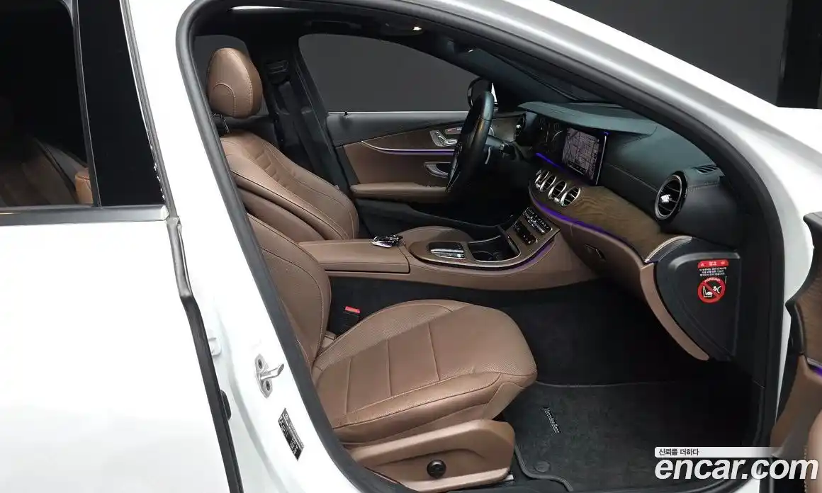 Mercedes-Benz E-Class 2020 2.0 гидро в Москве № 1347785, фото 17