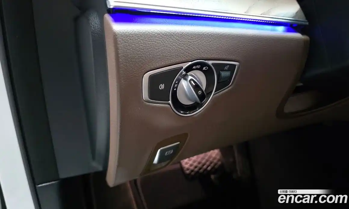 Mercedes-Benz E-Class 2020 2.0 гидро в Москве № 1347785, фото 30