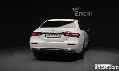 Mercedes-Benz E-Class 2020 2.0 гидро в Москве № 1347785, миниатюра 4