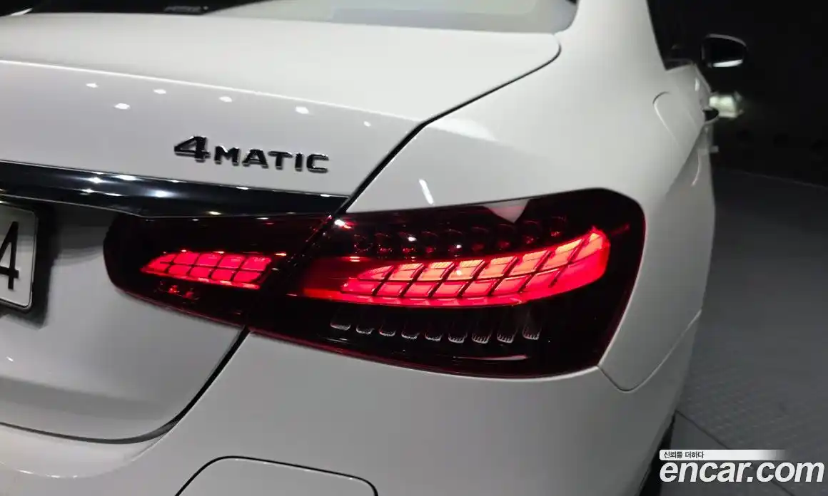 Mercedes-Benz E-Class 2020 2.0 гидро в Москве № 1347785, фото 9