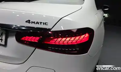 Mercedes-Benz E-Class 2020 2.0 гидро в Москве № 1347785, миниатюра 9