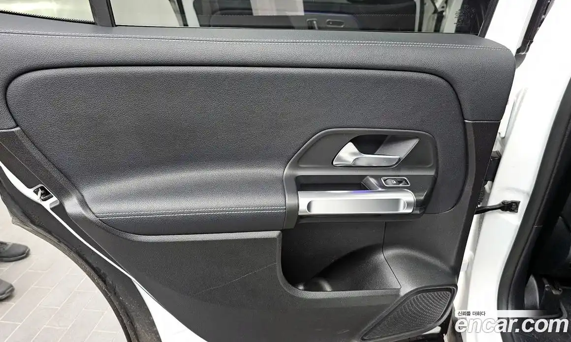 Mercedes-Benz GLB-Class 2020 2.0 гидро в Москве № 1347976, фото 15