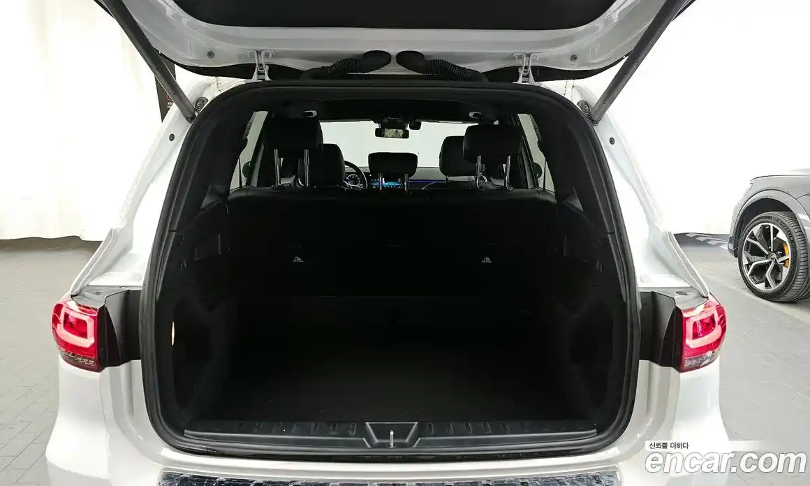 Mercedes-Benz GLB-Class 2020 2.0 гидро в Москве № 1347976, фото 29