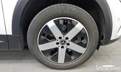 Mercedes-Benz GLB-Class 2020 2.0 гидро в Москве № 1347976, миниатюра 7