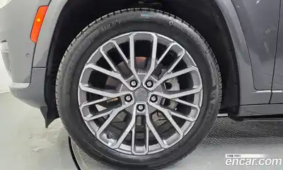 Jeep Cherokee 2022 3.6 гидро в Москве № 1350556, миниатюра 5