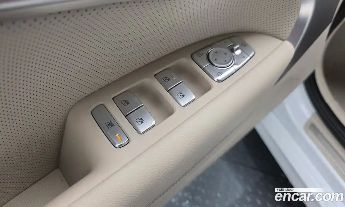 Genesis G70 2023 2.0 гидро в Москве № 1399685, фото 29
