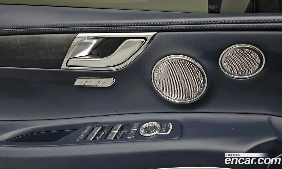 Genesis GV80 2023 3.5 гидро в Москве, фото 33