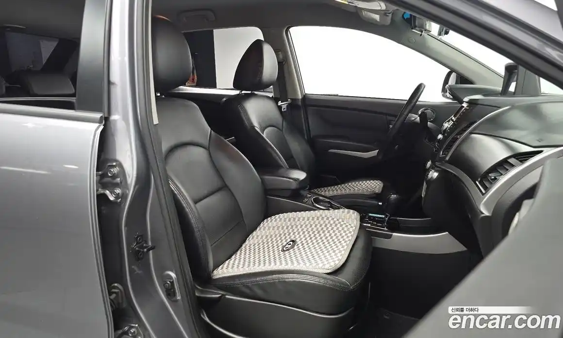 SsangYong Korando 2014 2.0 гидро в Москве № 1400577, фото 17