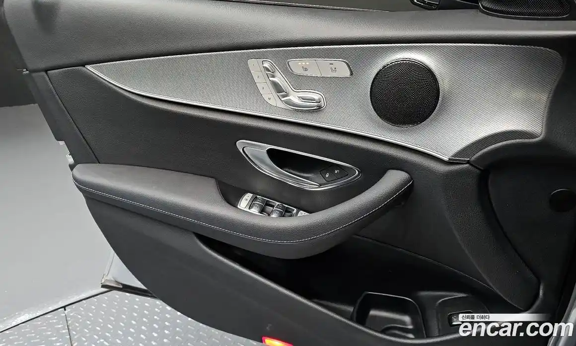 Mercedes-Benz E-Class 2020 2.0 гидро в Москве № 1403455, фото 14
