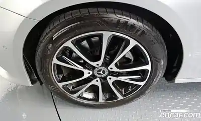 Mercedes-Benz E-Class 2020 2.0 гидро в Москве № 1403455, миниатюра 5