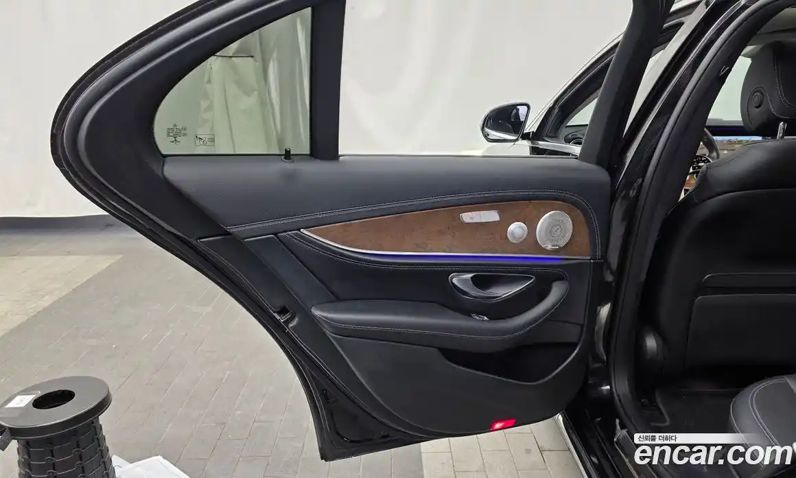 Mercedes-Benz E-Class 2020 2.0 гидро в Москве № 1403926, фото 15