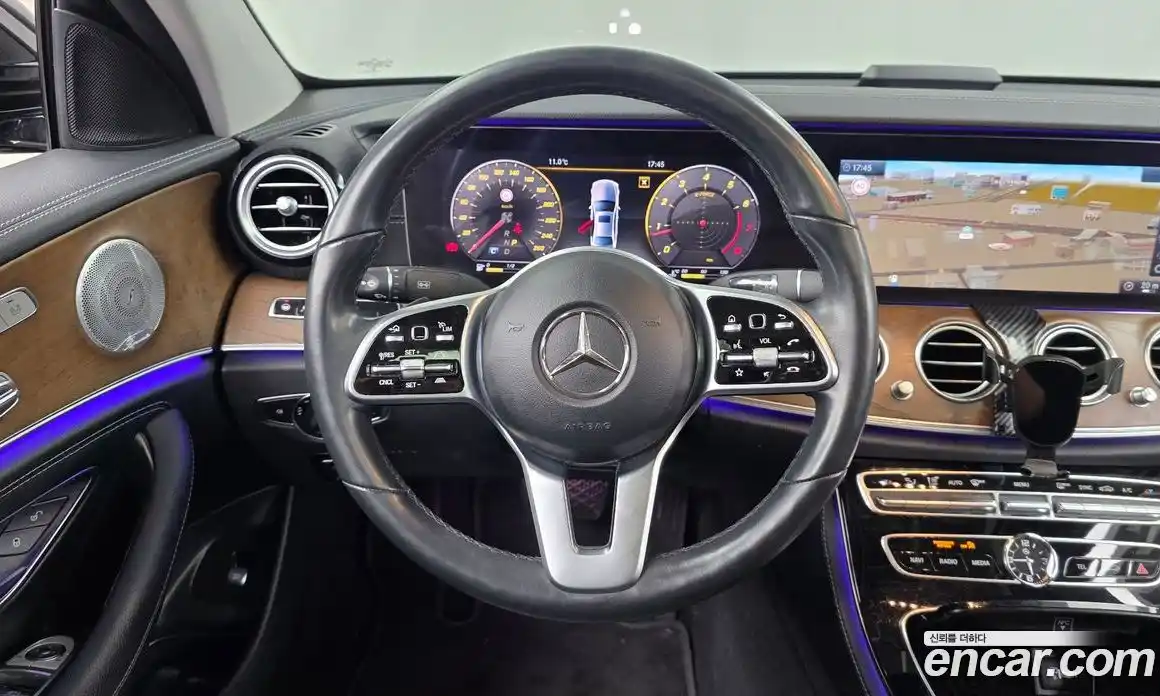 Mercedes-Benz E-Class 2020 2.0 гидро в Москве № 1403926, фото 19