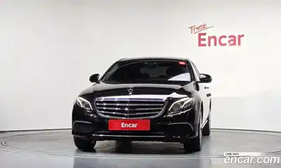 Mercedes-Benz E-Class 2020 2.0 гидро в Москве № 1403926, миниатюра 3