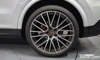 Porsche Cayenne 2023 3.0 гидро в Москве № 1404849, миниатюра 7