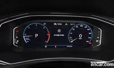 Volkswagen T-Roc 2021 2.0 гидро в Москве № 1405469, миниатюра 11
