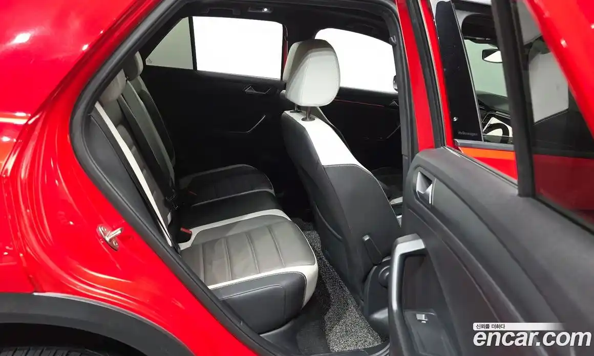 Volkswagen T-Roc 2021 2.0 гидро в Москве № 1405469, фото 18