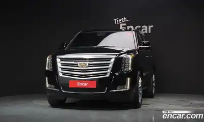 Cadillac Escalade 2019 6.2 гидро в Москве № 1406536, миниатюра 3