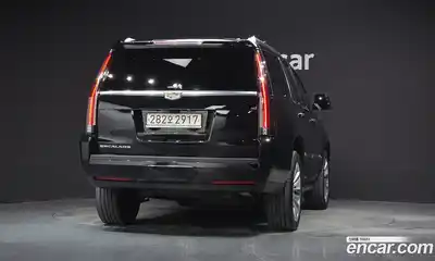 Cadillac Escalade 2019 6.2 гидро в Москве № 1406536, миниатюра 4