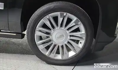 Cadillac Escalade 2019 6.2 гидро в Москве № 1406536, миниатюра 7