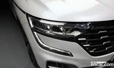 Renault QM6 2023 2.0 гидро в Москве № 1420746, миниатюра 8