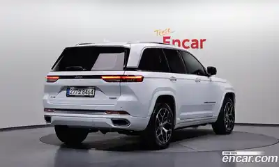 Jeep Cherokee 2022 2.0 гидро в Москве № 1424316, миниатюра 2