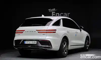 Genesis GV70 2025 2.5 гидро в Москве № 1538918, миниатюра 2