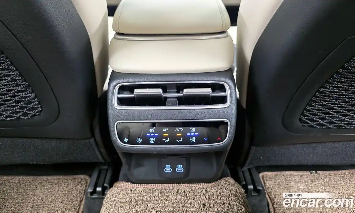 Genesis GV70 2025 2.5 гидро в Москве № 1538918, фото 25