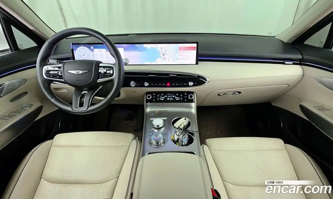 Genesis GV70 2025 2.5 гидро в Москве № 1538918, фото 10