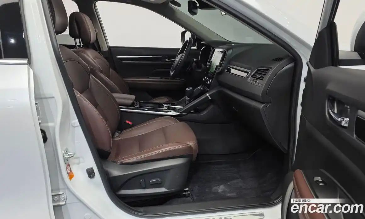 Renault QM6 2018 2.0 гидро в Москве № 1543214, фото 17