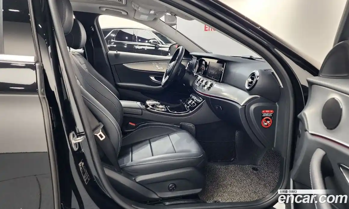 Mercedes-Benz E-Class 2019 2.0 гидро в Москве № 1545258, фото 16