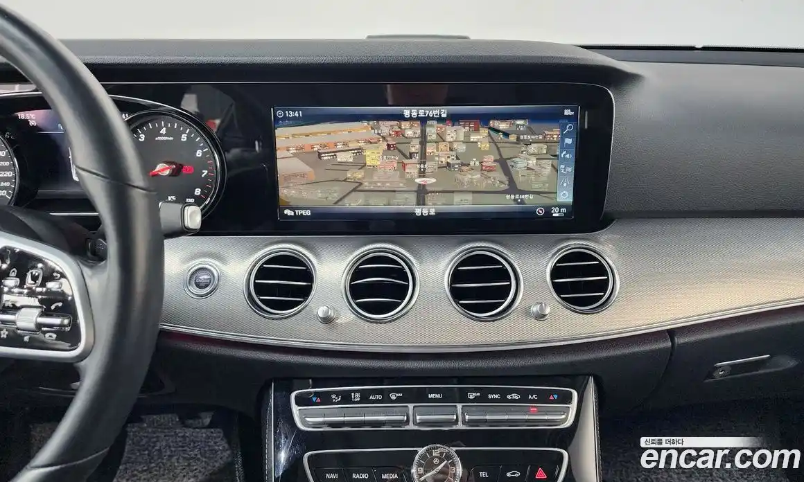 Mercedes-Benz E-Class 2019 2.0 гидро в Москве № 1545258, фото 18