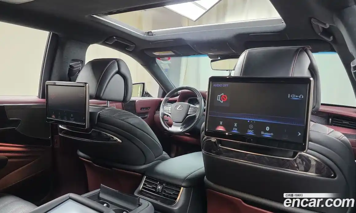 Lexus LS 2018 3.5 гидро в Москве № 1548855, фото 24