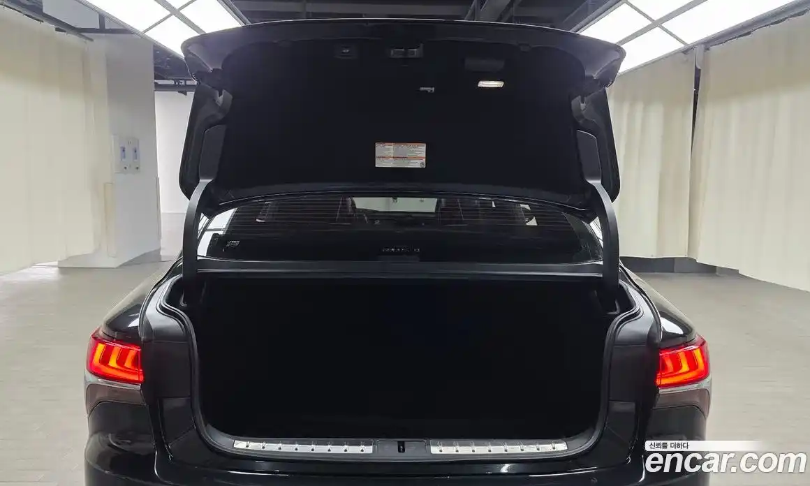 Lexus LS 2018 3.5 гидро в Москве № 1548855, фото 26