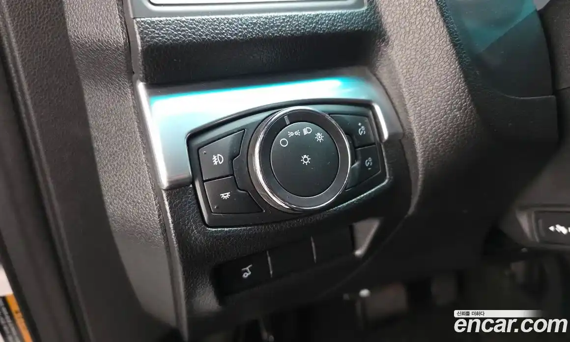 Ford Explorer 2017 2.3 гидро в Москве № 1550505, фото 27