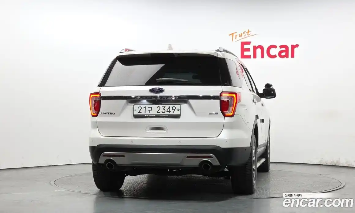 Ford Explorer 2017 2.3 гидро в Москве № 1550505, фото 4