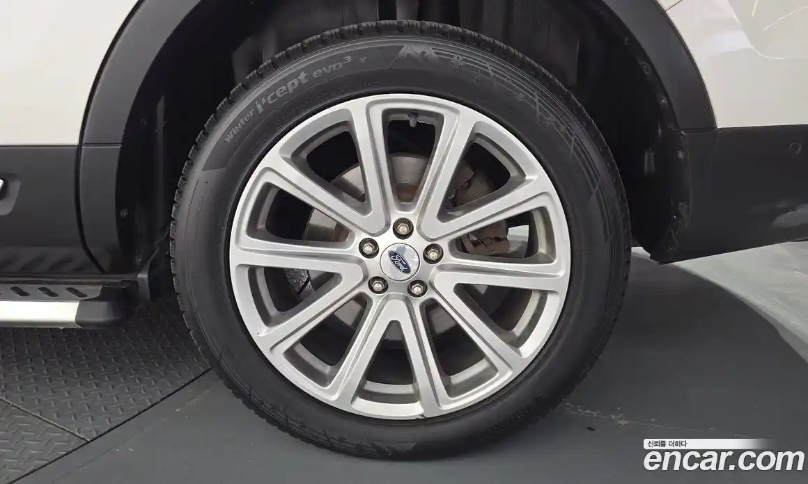 Ford Explorer 2017 2.3 гидро в Москве № 1550505, фото 7